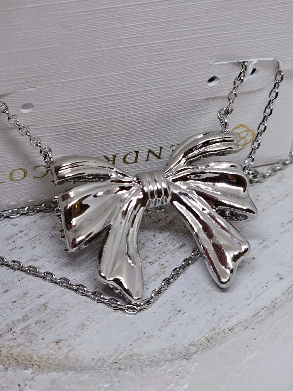 Kendra Scott Krista Bow Short Pendant Necklace in Silver and White Mix